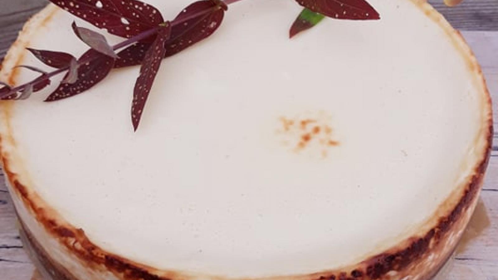 St Tola Lemon Cheesecake